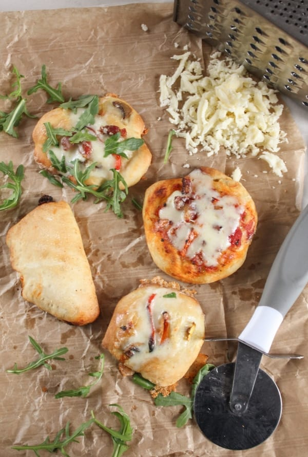 Pizzette Mini Calzoni , mini pizzas e calzoni, aperitivos ou petiscos fáceis e deliciosos, perfeitos para festas ou para comer togethers, as crianças vão adorá-los. |palmeirofoods.com