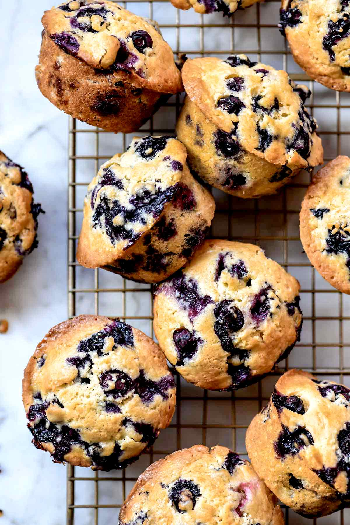 Blueberry Muffins | foodiecrush.com #muffins #easy #heasy #healthy #best #blueberry #breakfast #recipes