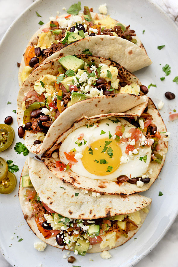 Receita de Tacos para café da manhã, brunch ou jantar | foodiecrush.com