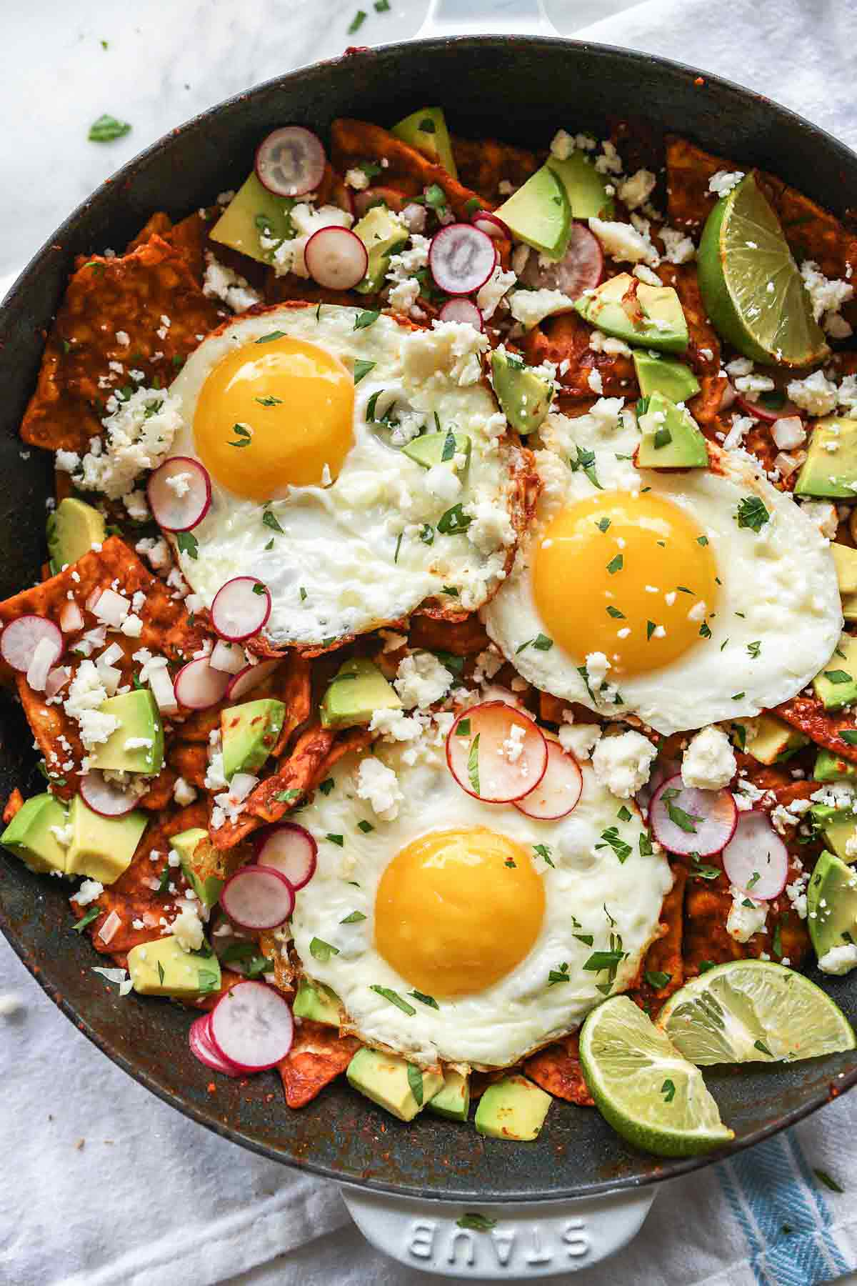 Easy Chilaquiles with Eggs Receita | foodiecrush.com #chilaquiles #breakfast #brunch #mexican
