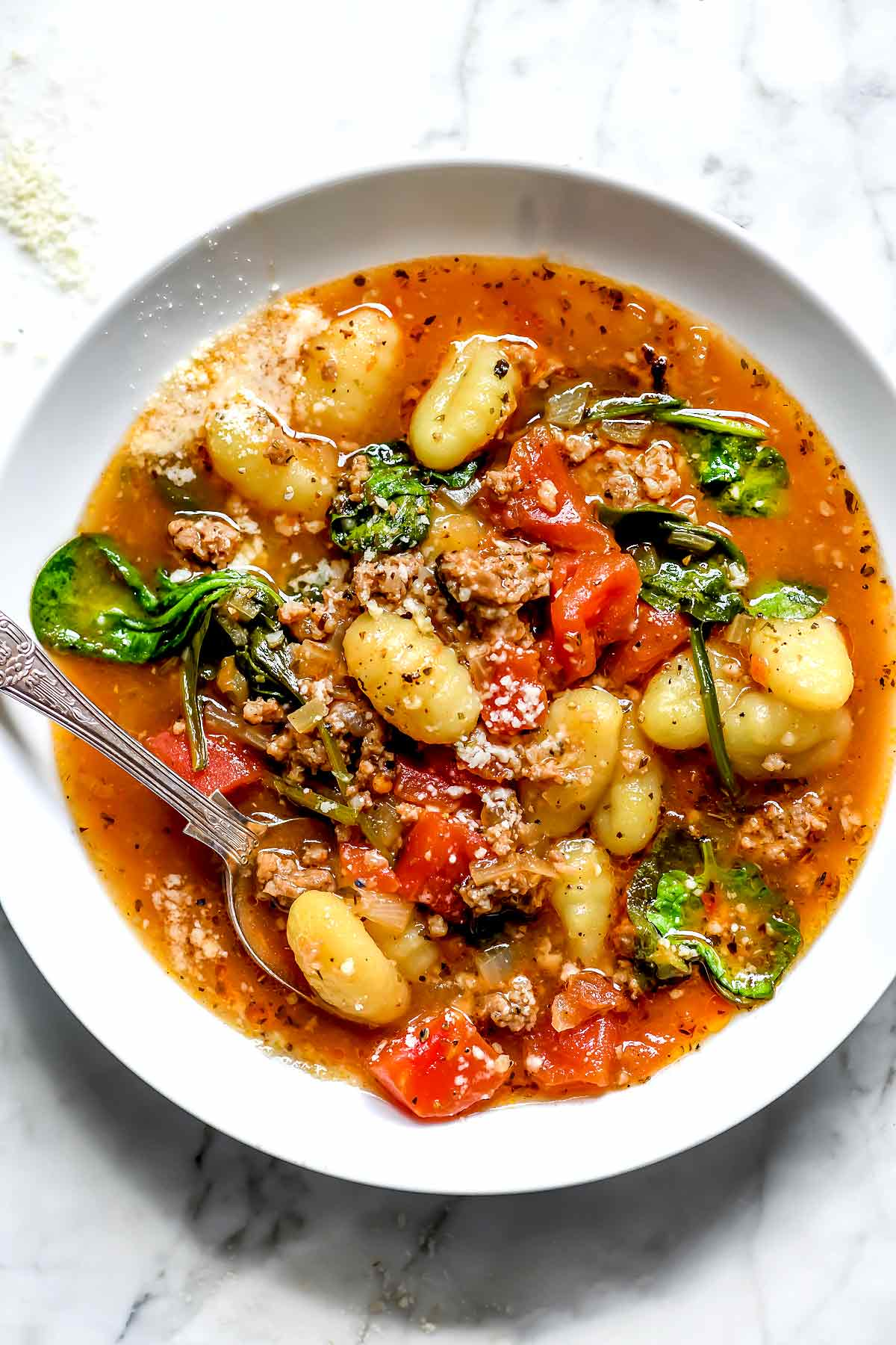 Sopa de Salsicha e Gnocchi | foodiecrush.com