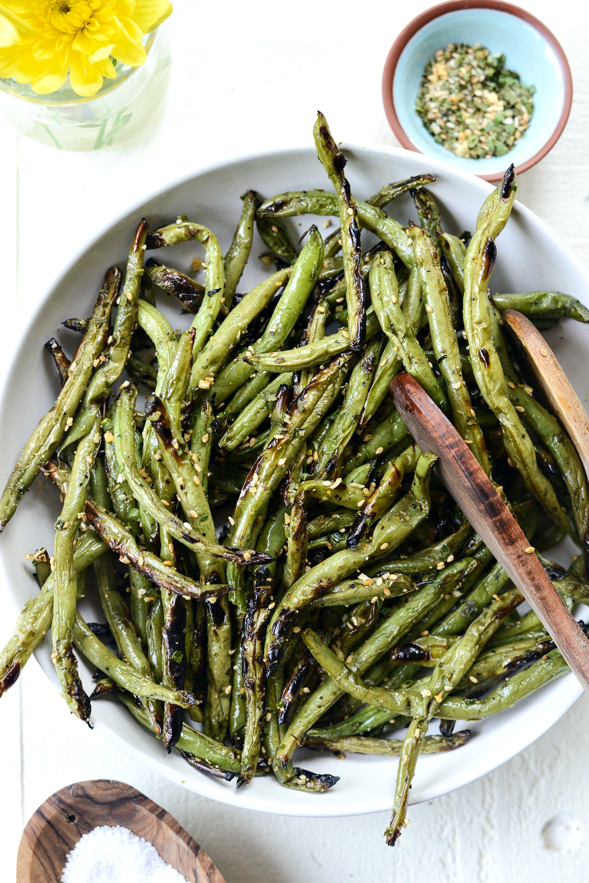 Feijão verde grelhado l SimplyScratch.com #grilling #grilling #grillled #greenbeans #healthy #easy #sidedish #howtogrill greenbeans
