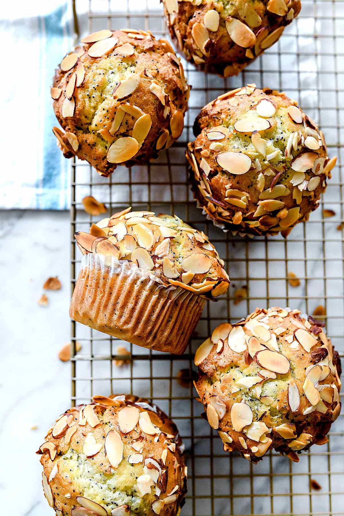 Lemon Poppy Seed Muffins | foodiecrush.com #muffins #lemon #lemon #almond #poppyseed #recipes #easy