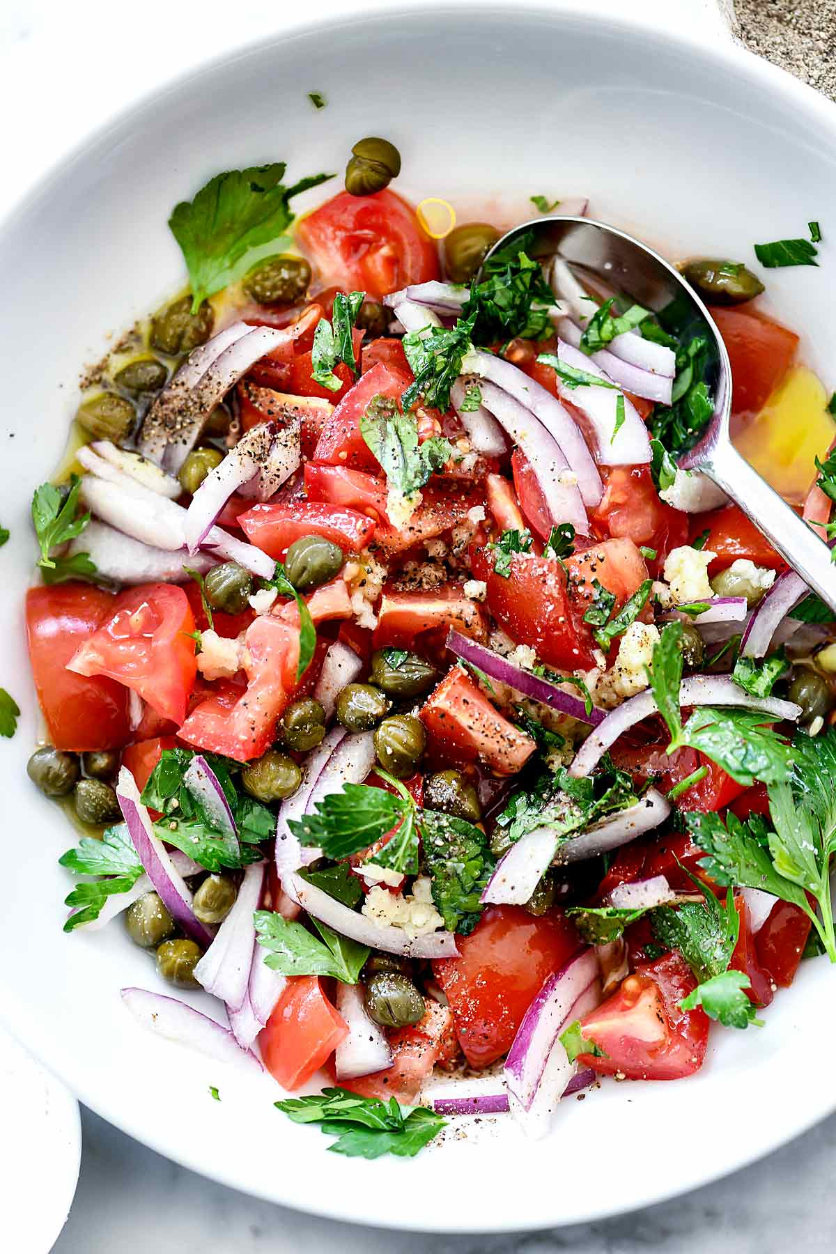 Salada de tomate mediterrânica