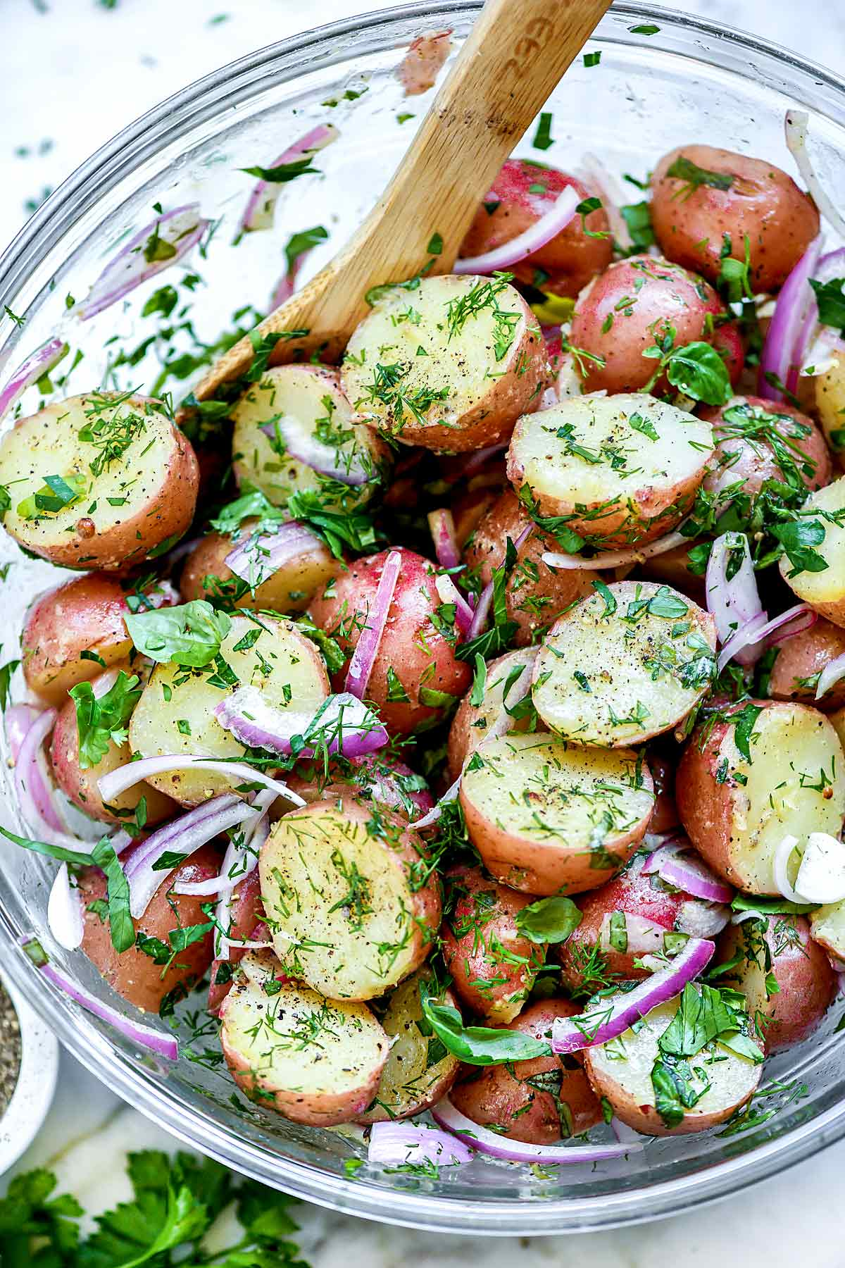 No-Mayo Salada de Batata | foodiecrush.com #potatosalad #salads #easy #recipes #recipes #healthy