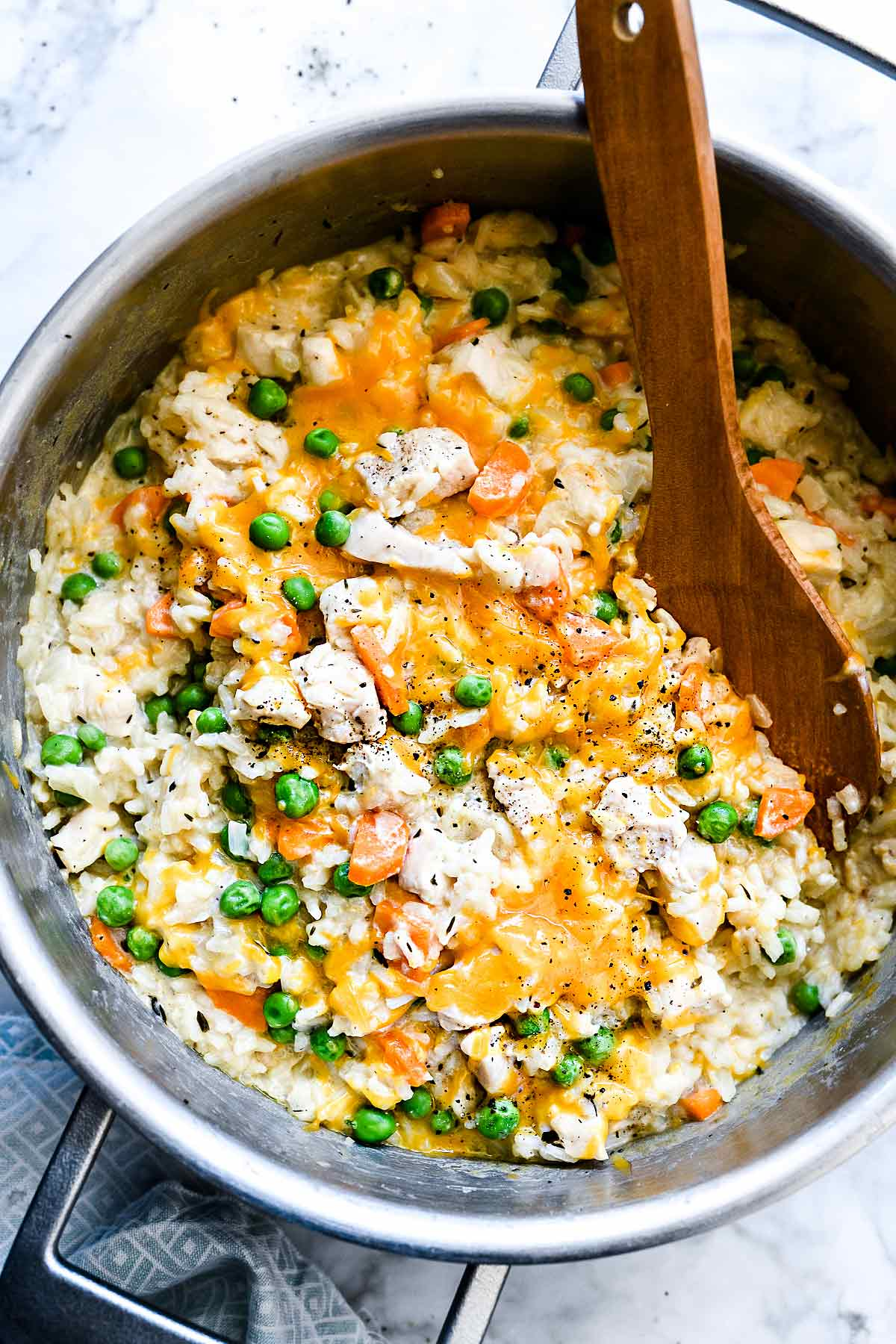 One Pot Chicken and Rice Casserole | foodiecrush.com #chicken #casserole #casserole #rice #white #recipes #healthy