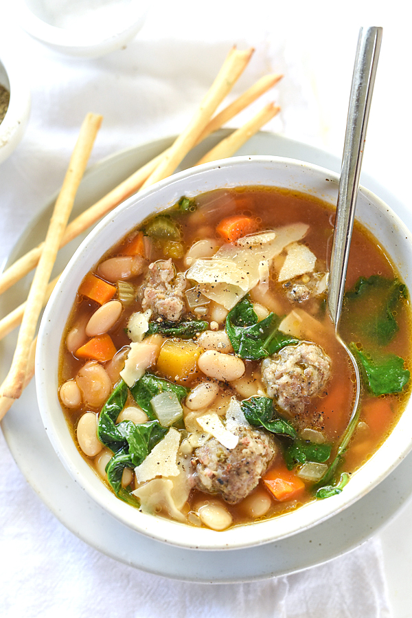 Slow Cooker Tuscan White Bean Soup | foodiecrush.com